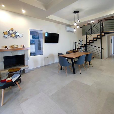 Olive Stonehouses - Alkistis 卡拉马塔 外观 照片