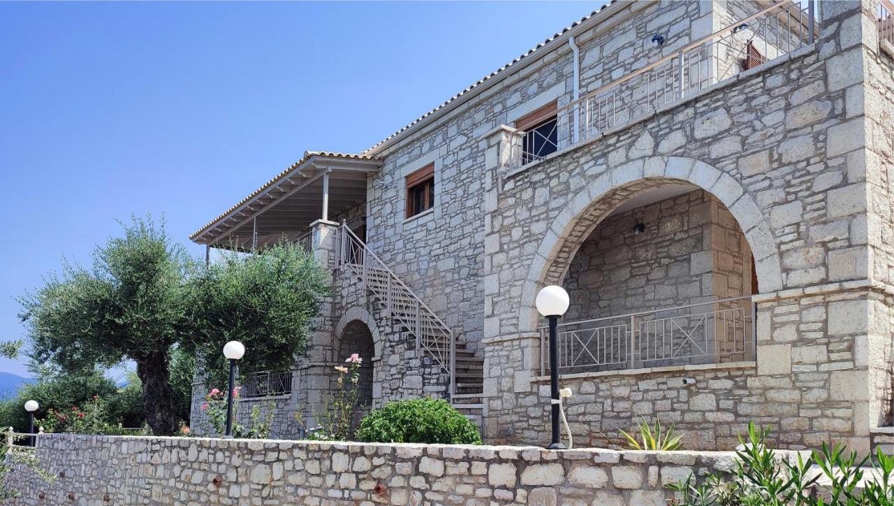 Olive Stonehouses - Alkistis 卡拉马塔 外观 照片